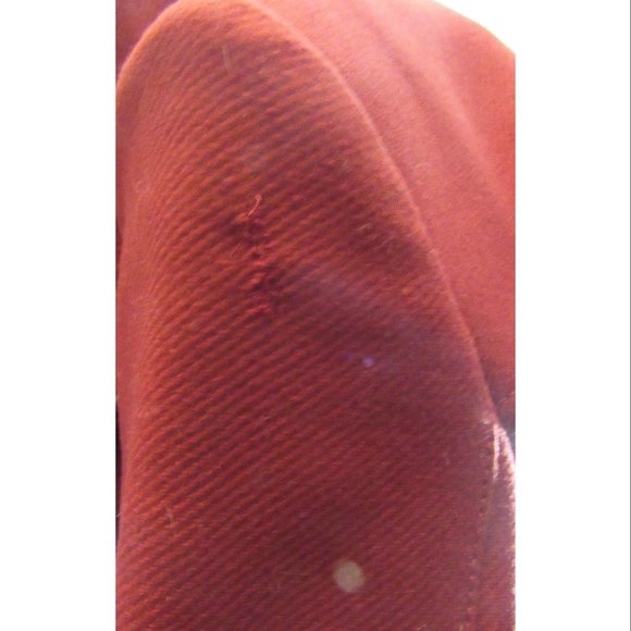 Burberry Technical Wool Cashmere Funnel Neck Coat, Burgundy, Size 0 US, 2 UK - Picture 10 of 11